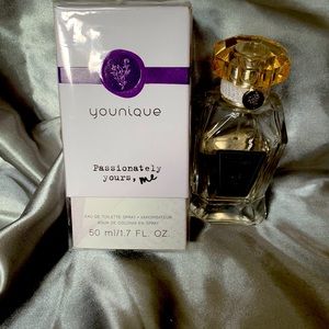 Younique EAU DE TOILETTE Spray 1.7 FL. OZ. NIB